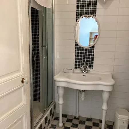 Alojamento de Acomodação e Pequeno-almoço Le Mascaret Deauville