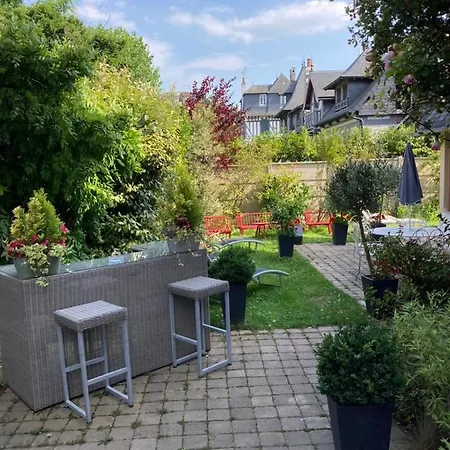 Alojamento de Acomodação e Pequeno-almoço Le Mascaret