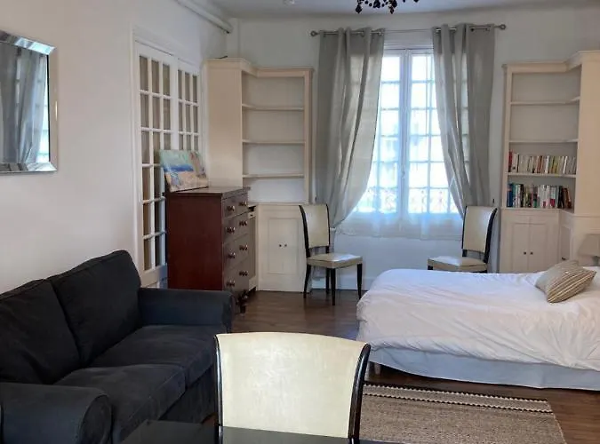 Bed and Breakfast Le Mascaret 4*